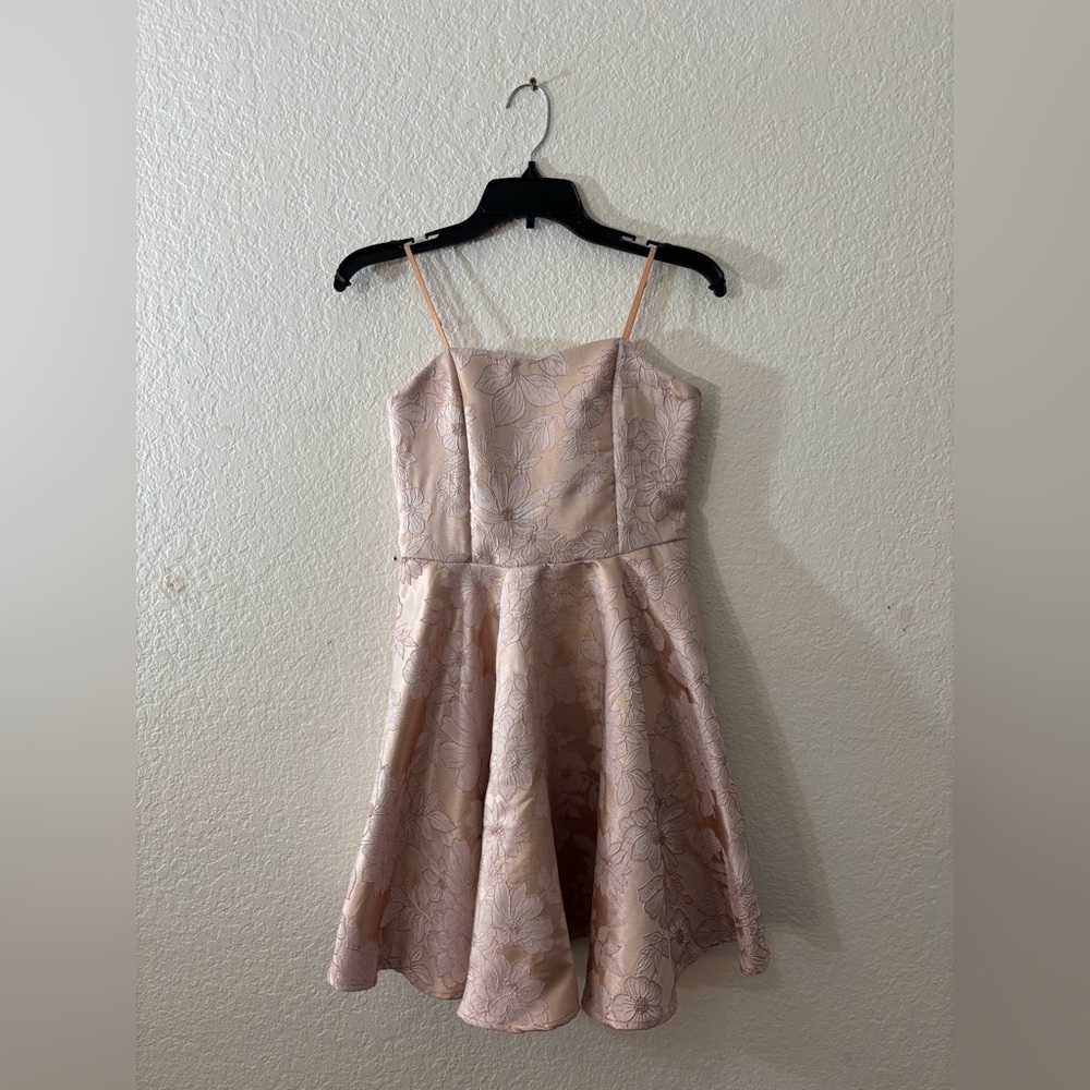 Un Deux Trois UDT Fashion Pink Jacquard Fit & Flare Dress Size 14 Girls Big Kids - Picture 2 of 10